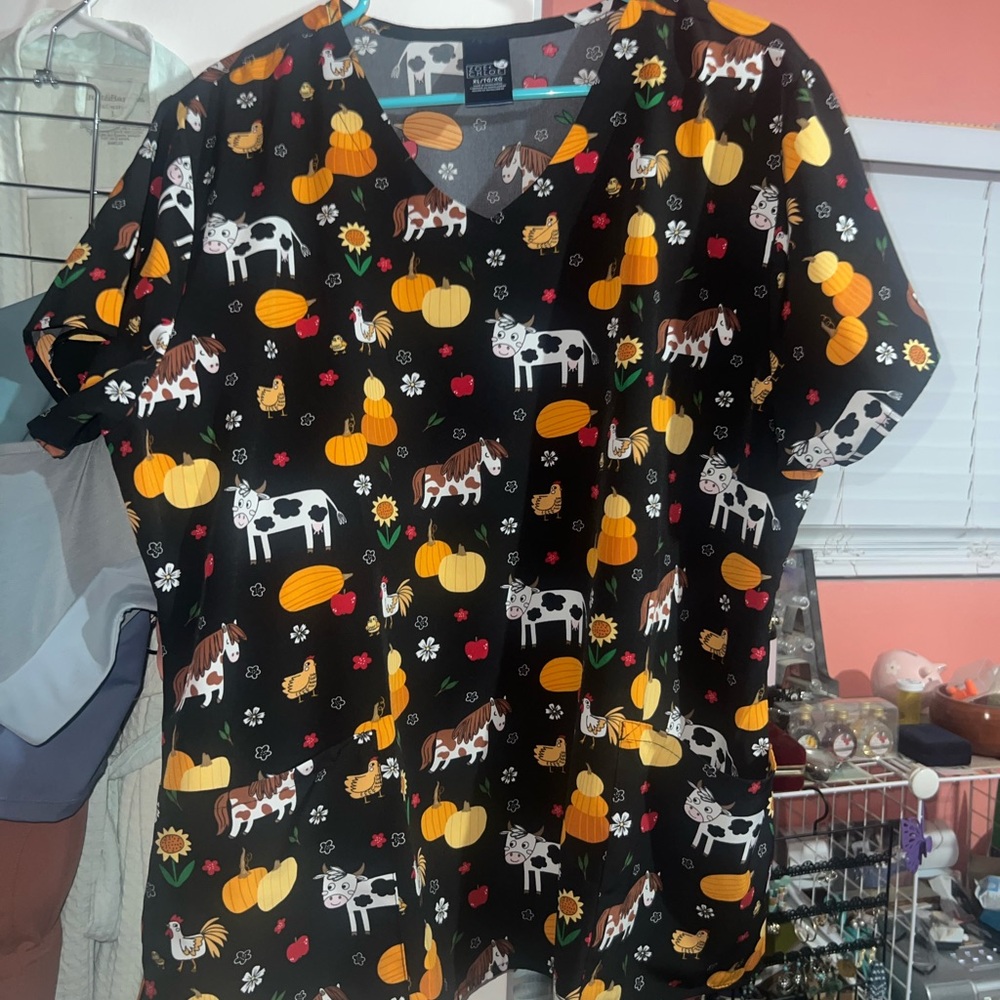 Zoe + Chloe Farm Animal Print Scrub Top Halloween Thanksgiving Holiday Bundle